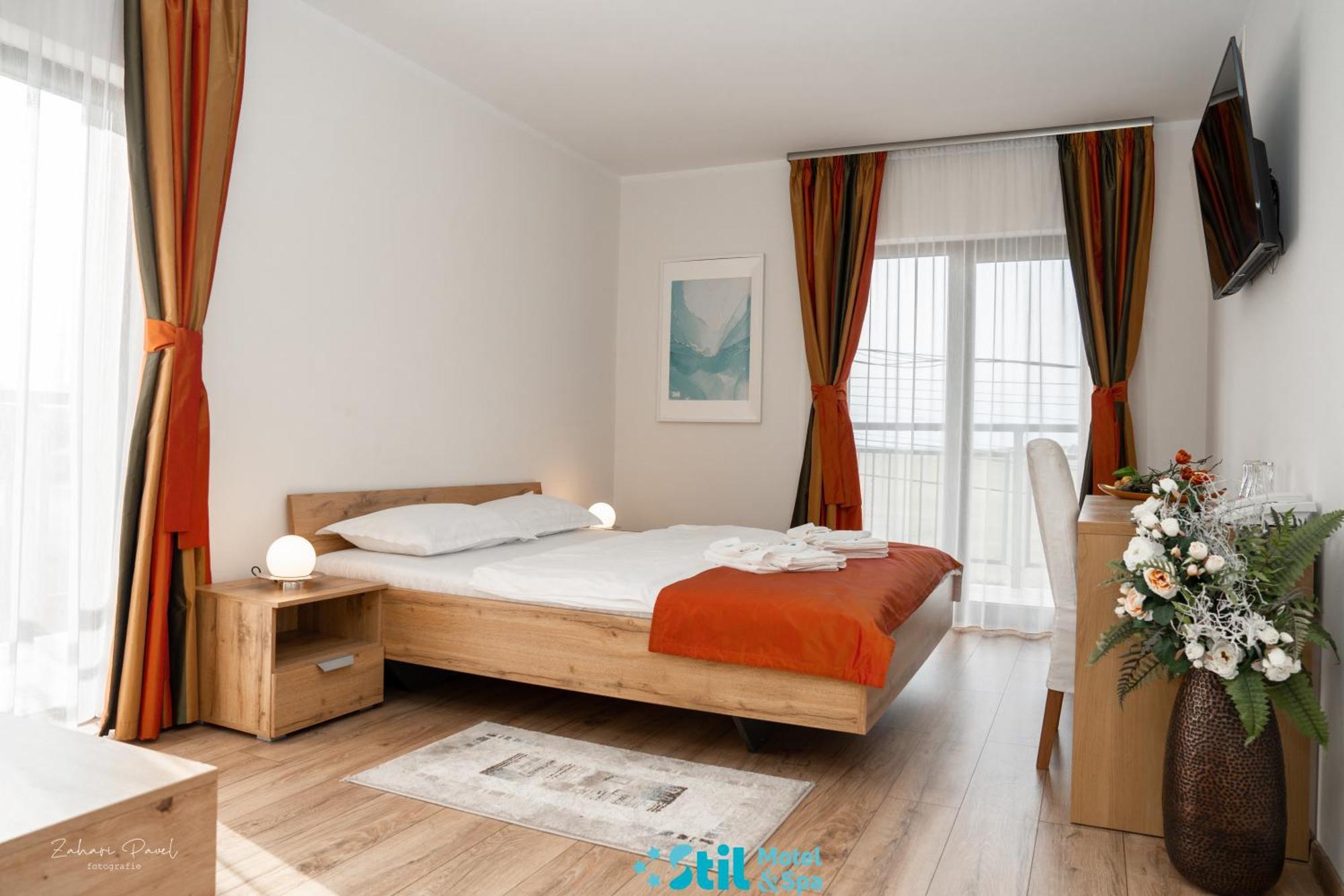 Stil Motel & Spa Tasnad Exterior foto